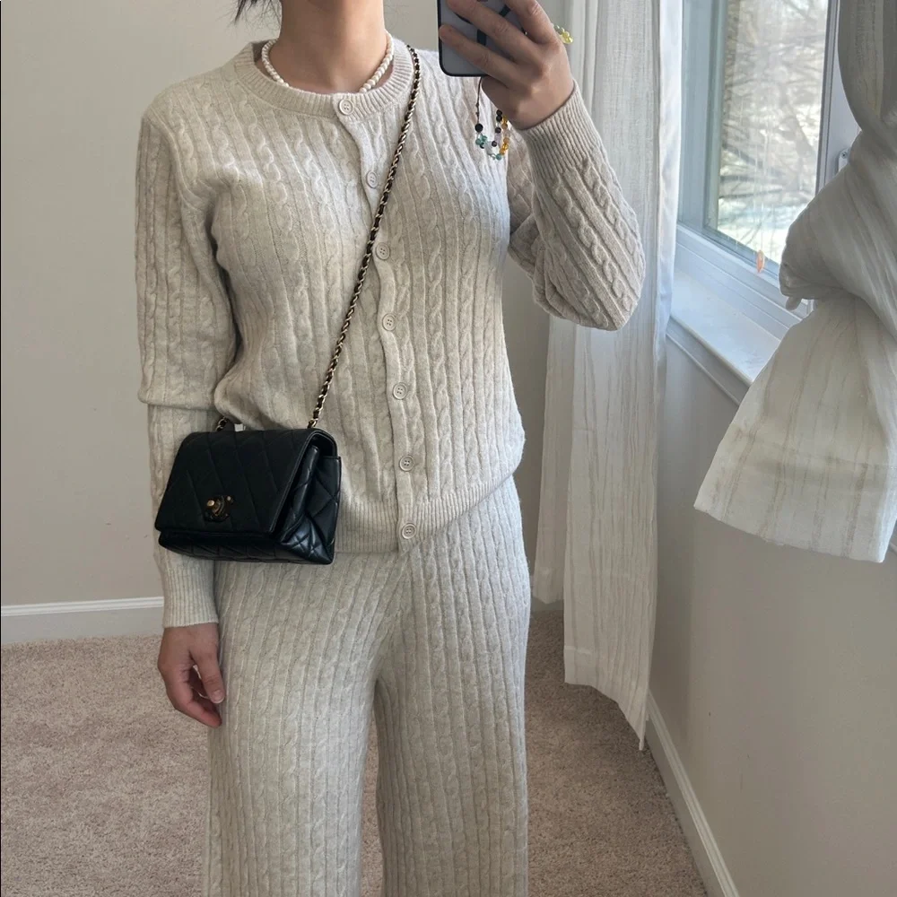 Chanel 2024 mini flap bag. - Picture 1 of 17